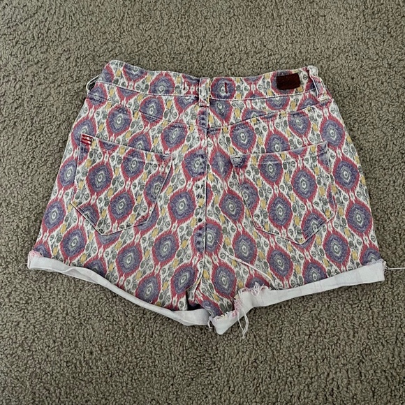 BDG High Waisted Denim Shorts - Picture 4 of 4